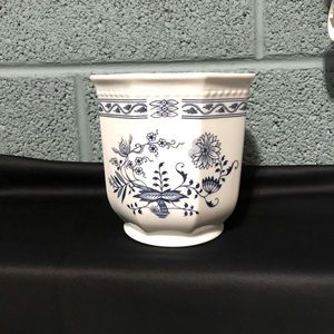 Bohemia porcelain dish